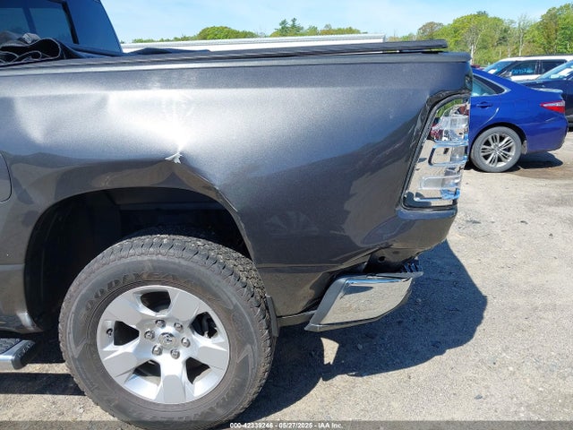 RAM 2019 2019 1C6RRFFG1KN699043 Image 18