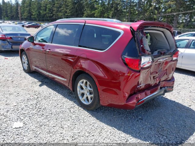 2018 CHRYSLER PACIFICA 2C4RC1GG1JR276055 Photo 2