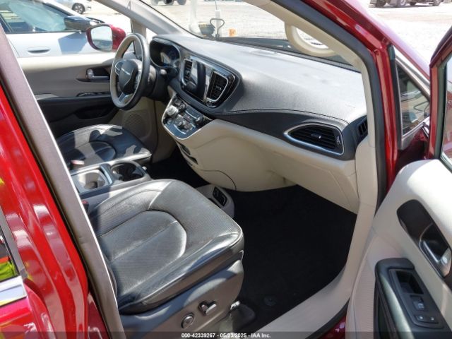 2018 CHRYSLER PACIFICA 2C4RC1GG1JR276055 Photo 4