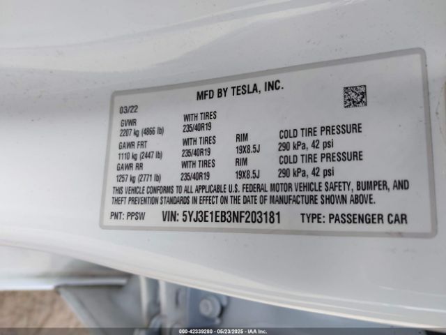 5YJ3E1EB3NF203181 Tesla 2022
