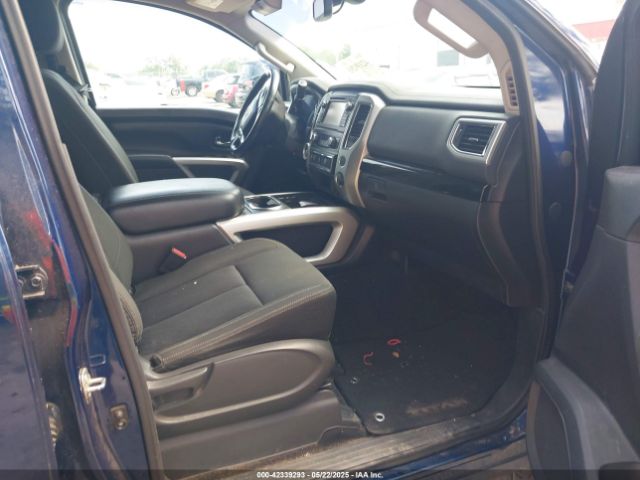 1N6AA1E61JN500822 Nissan TITAN SV