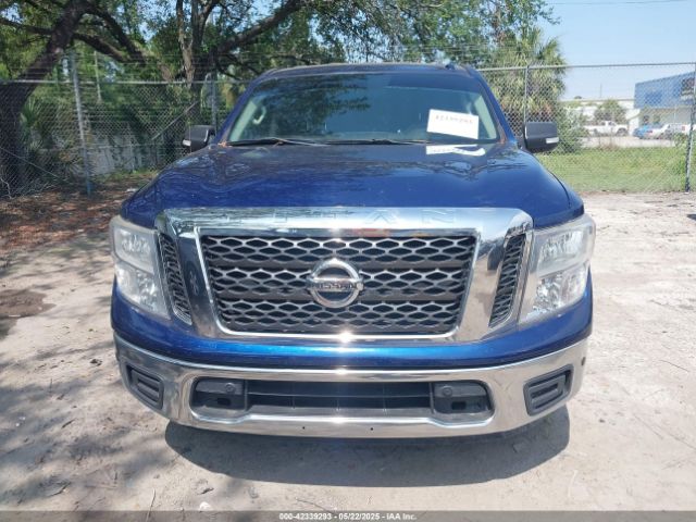 1N6AA1E61JN500822 Nissan TITAN SV