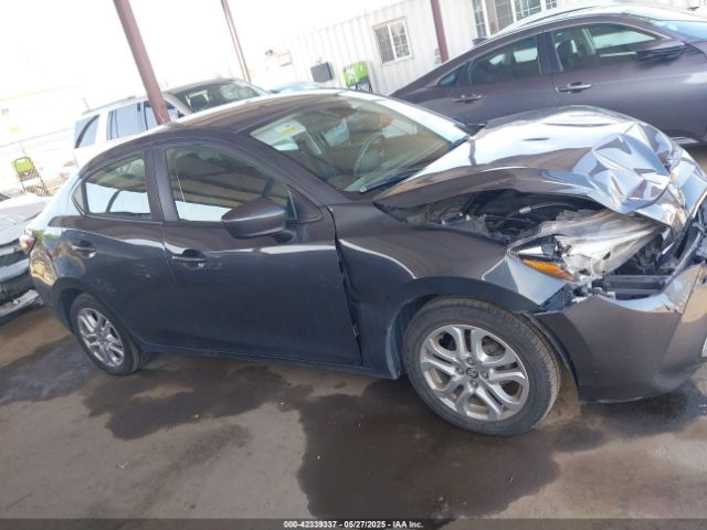3MYDLBYV1HY176238 Toyota YARIS IA