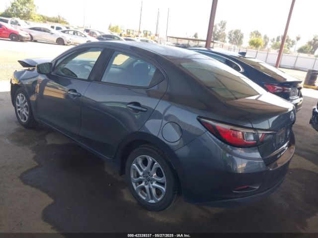 3MYDLBYV1HY176238 Toyota YARIS IA