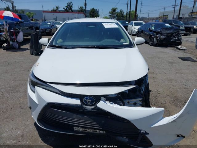 JTDBCMFE5PJ015768 Toyota 2zr-fxe, 1vm