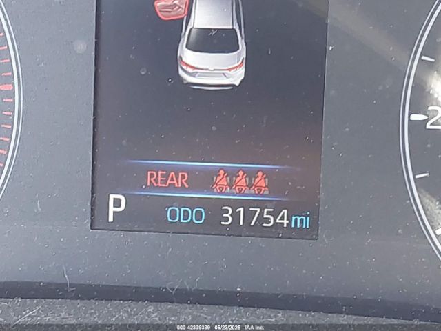 JTDBCMFE5PJ015768 Toyota 2zr-fxe, 1vm