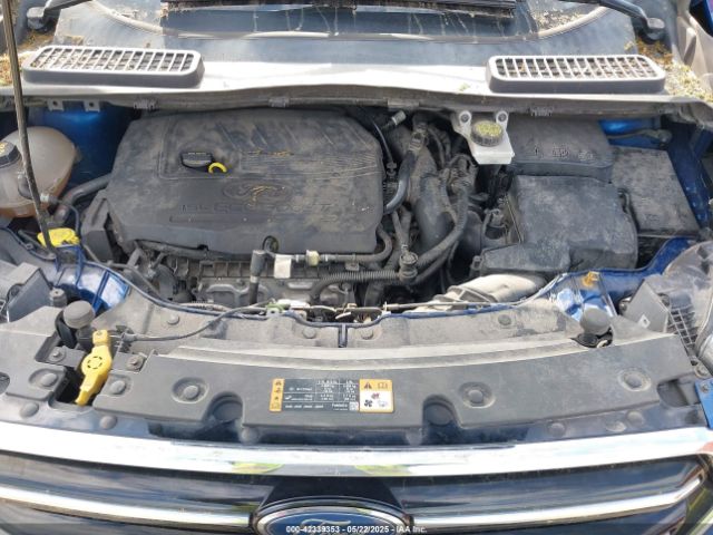 1FMCU0GD6HUC23458 Ford ESCAPE SE