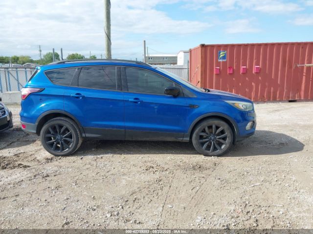 1FMCU0GD6HUC23458 Ford ESCAPE SE