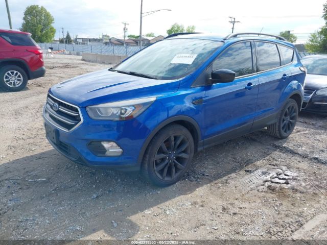1FMCU0GD6HUC23458 Ford ESCAPE SE