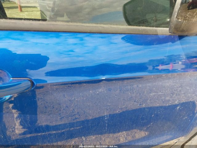 1FMCU0GD6HUC23458 Ford ESCAPE SE