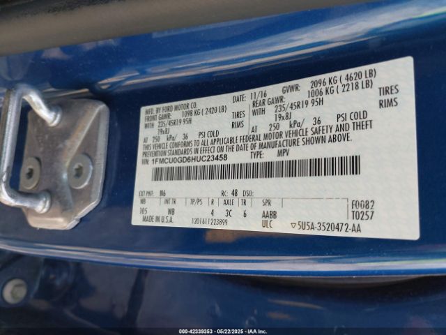 1FMCU0GD6HUC23458 Ford ESCAPE SE