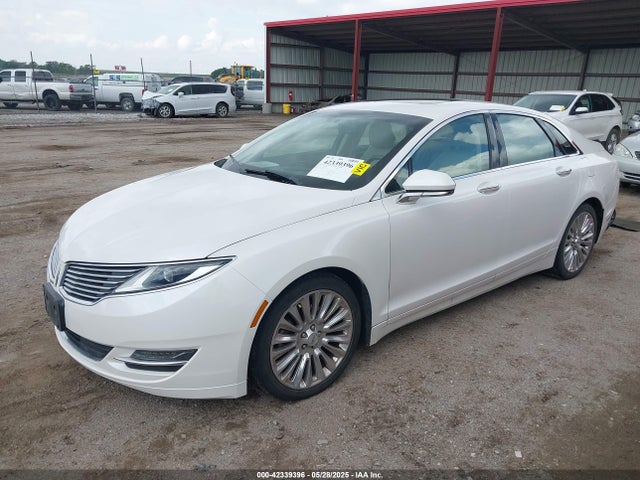 3LN6L2J91GR620212 Lincoln 2016