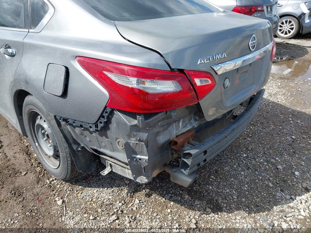 1N4AL3AP5JC259954 Nissan Altima 2.5 S