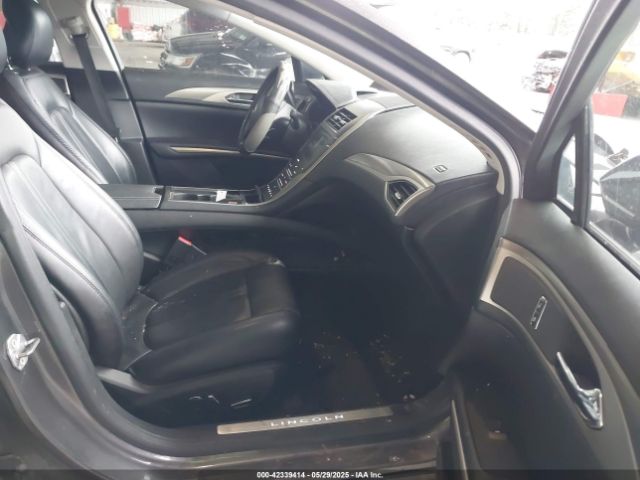 3LN6L2J9XFR616559 Lincoln MKZ