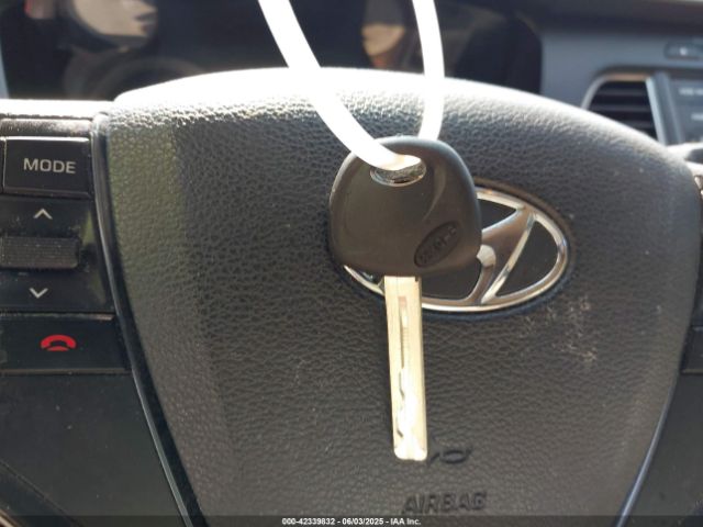 5NPE24AF1FH116135 Hyundai SONATA SE
