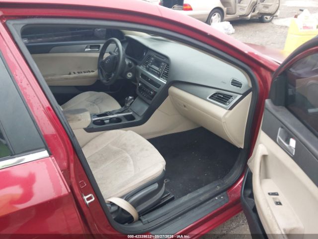 5NPE24AF1FH116135 Hyundai SONATA SE