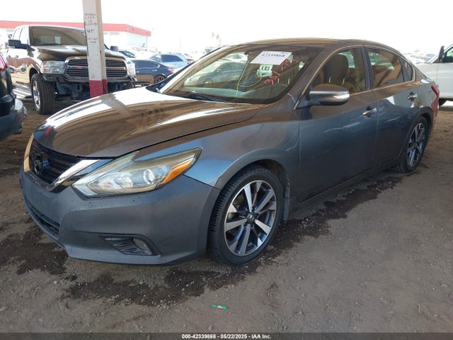 1N4AL3AP6HN351279 Nissan Altima 2.5 Sr