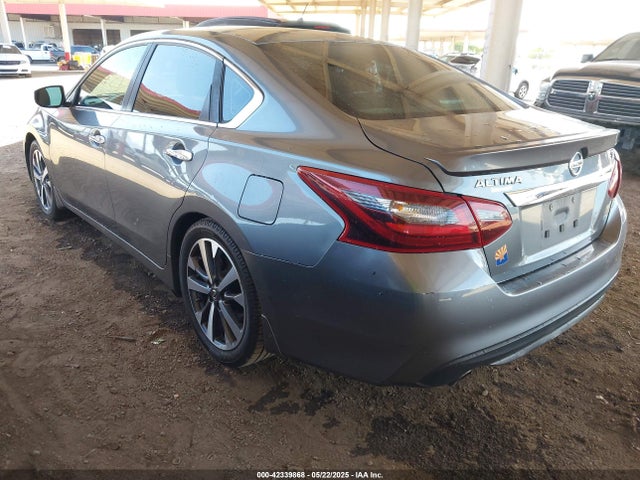 1N4AL3AP6HN351279 Nissan Altima 2.5 Sr
