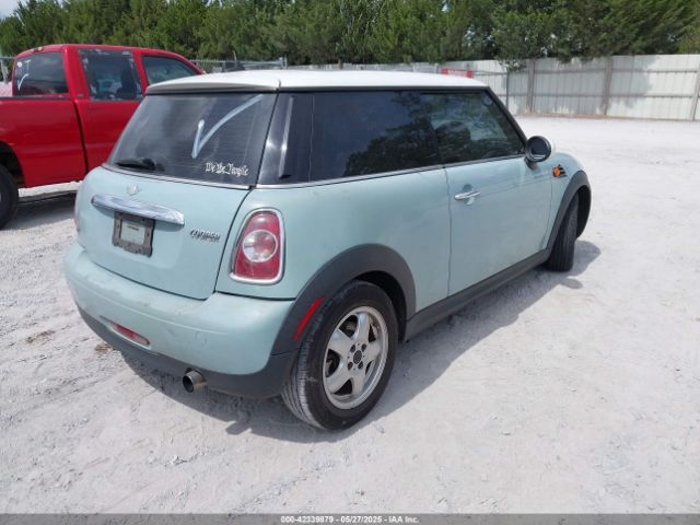 2011 MINI COOPER WMWSU3C58BT251157 Photo 3