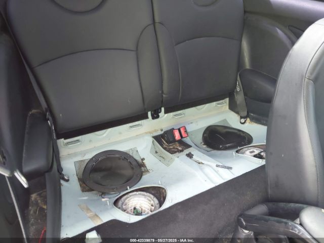 2011 MINI COOPER WMWSU3C58BT251157 Photo 7