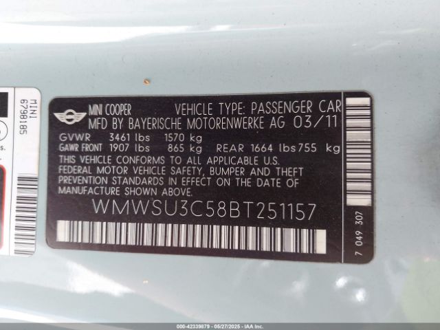 2011 MINI COOPER WMWSU3C58BT251157 Photo 8
