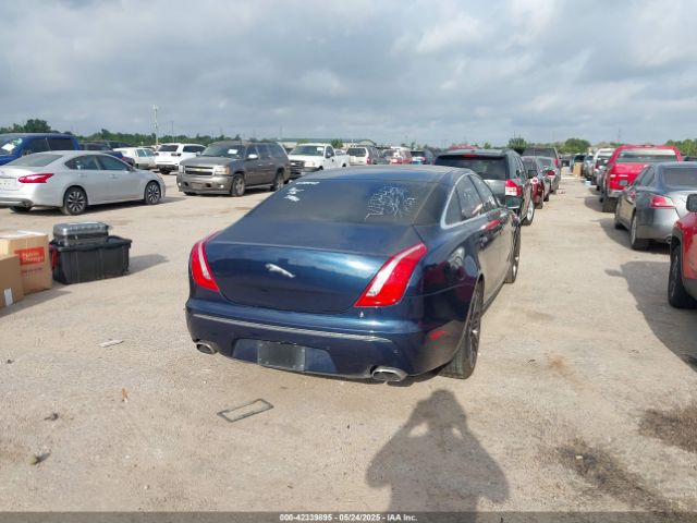 2011 JAGUAR XJ SAJWA2GB9BLV10442 Photo 3