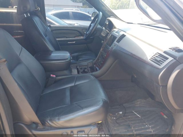2008 CADILLAC ESCALADE ESV 1GYFC66858R167456 Photo 4