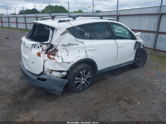 2T3ZFREV6FW220049 Toyota RAV4 LE