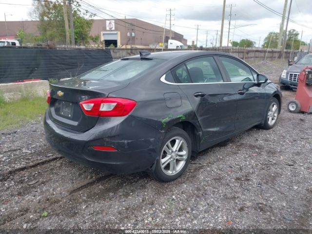 2017 CHEVROLET CRUZE 1G1BE5SM8H7203267 Photo 3