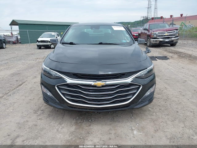 1G1ZD5ST5RF197394 Chevrolet Malibu Fwd 1lt