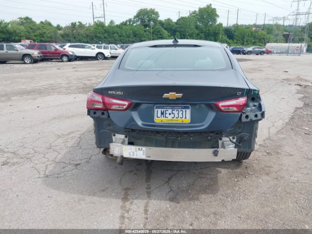 1G1ZD5STXLF060863 Chevrolet Malibu Fwd Lt