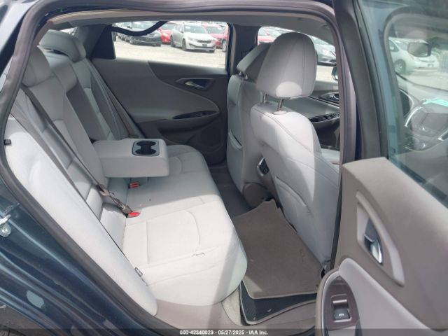 1G1ZD5STXLF060863 Chevrolet Malibu Fwd Lt