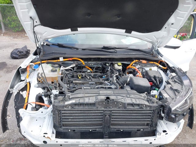 1FMCU0E17PUA76655 Ford Escape Phev