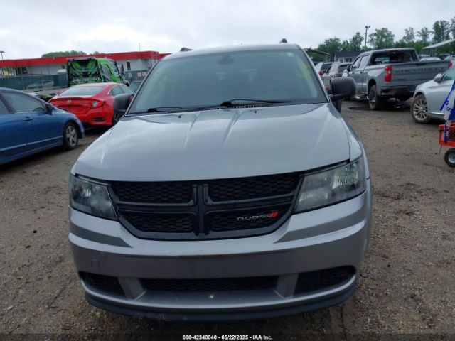 3C4PDCAB8JT229700 Dodge JOURNEY SE