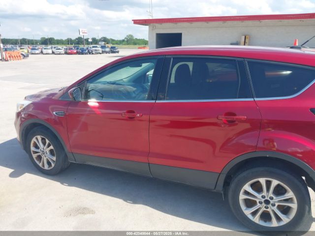 1FMCU0G95HUC12804 Ford ESCAPE SE