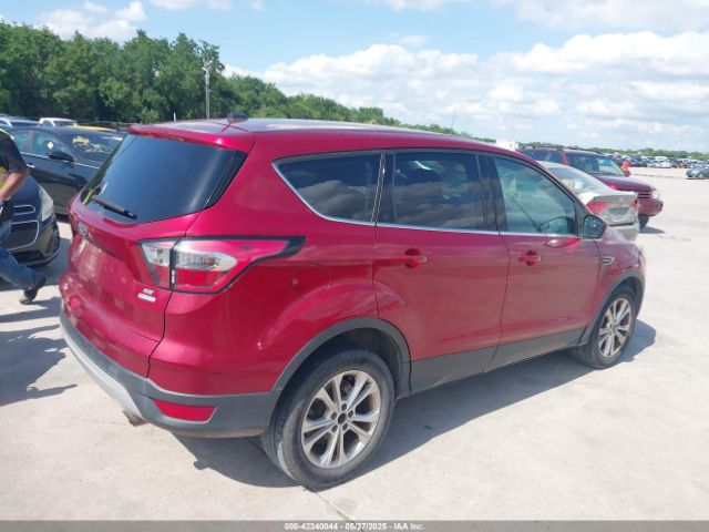 1FMCU0G95HUC12804 Ford ESCAPE SE