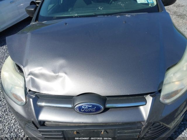 1FADP3E23EL211813 Ford FOCUS S