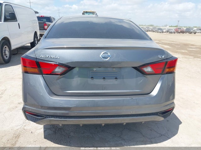 Nissan 2022 2022 1N4BL4DV7NN327735 Image 16