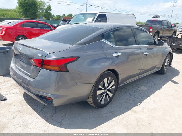 Nissan 2022 2022 1N4BL4DV7NN327735 Image 4