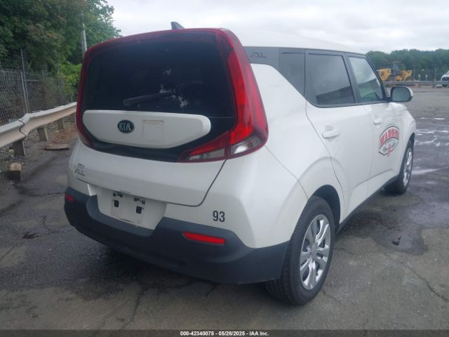 KNDJ23AU7L7713989 KIA SOUL LX