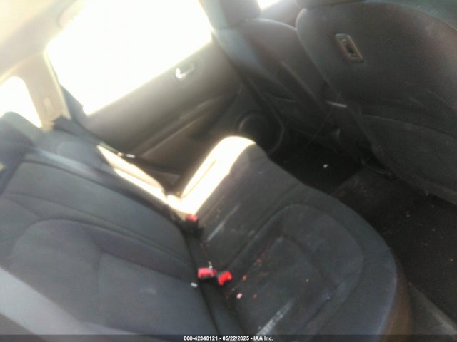 JN8AS5MTXFW651324 Nissan Rogue Select S