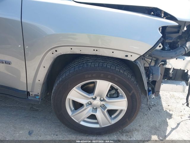 2022 JEEP COMPASS 3C4NJCBB0NT204889 Photo 5