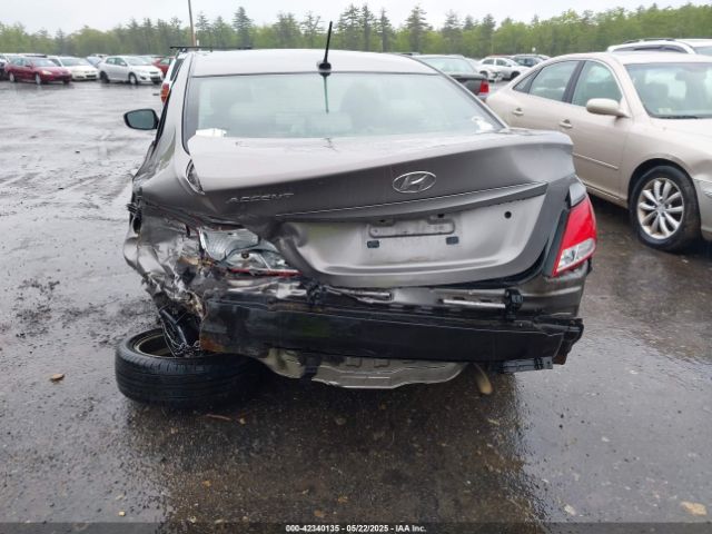 KMHCT4AE0HU385436 Hyundai Accent
