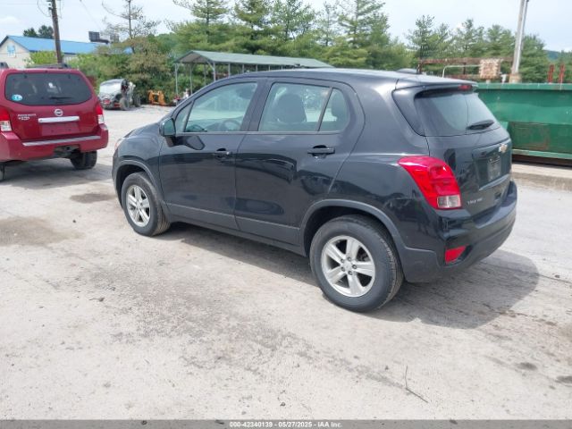 2020 CHEVROLET TRAX KL7CJNSB6LB087124 Photo 2