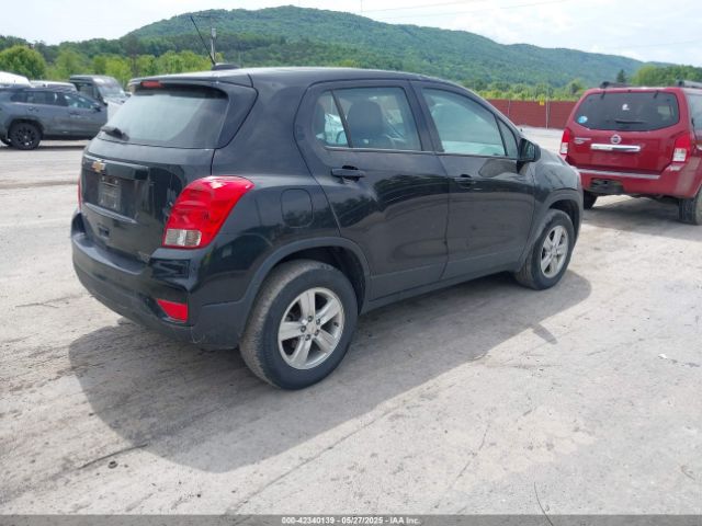 2020 CHEVROLET TRAX KL7CJNSB6LB087124 Photo 3