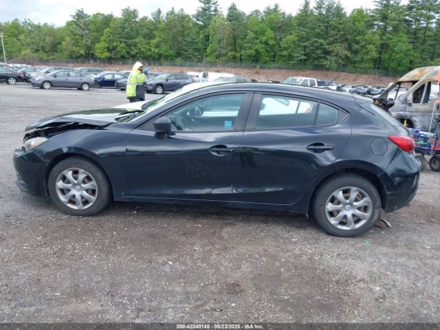 JM1BM1K76E1124045 Mazda Mazda3 I Sport