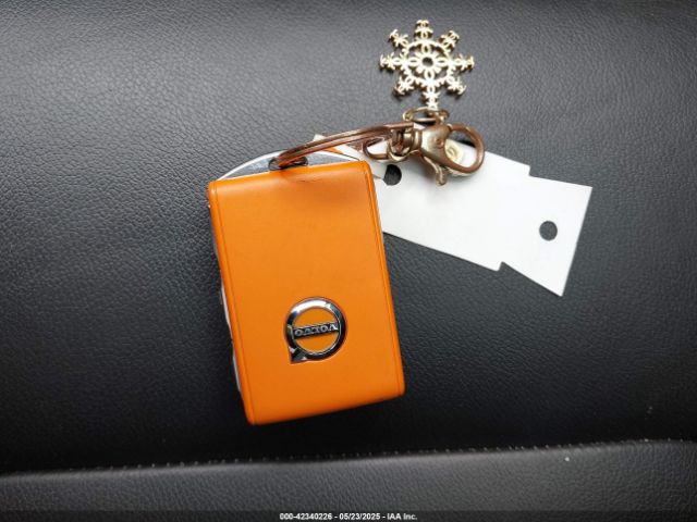 2021 VOLVO S60 7JR102TZ4MG117993 Photo 10