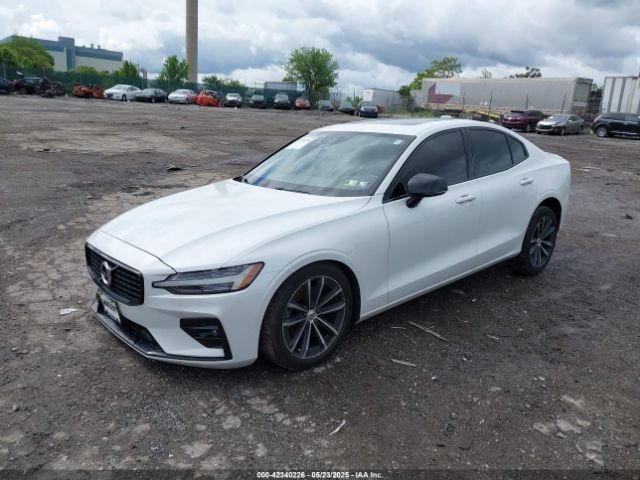 2021 VOLVO S60 7JR102TZ4MG117993 Photo 1