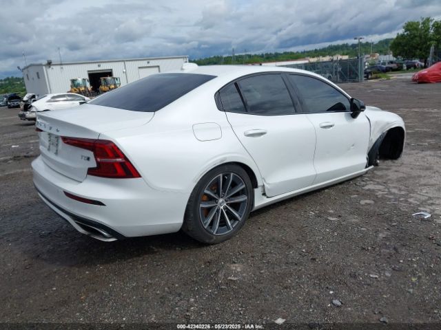 2021 VOLVO S60 7JR102TZ4MG117993 Photo 3