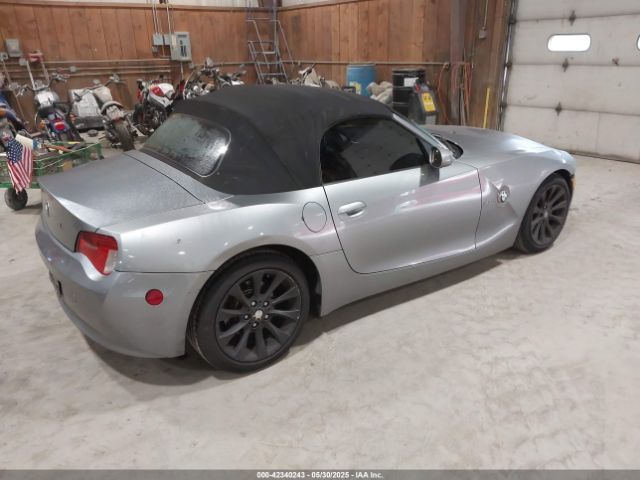 2006 BMW Z4 4USBU53506LW92215 Photo 3